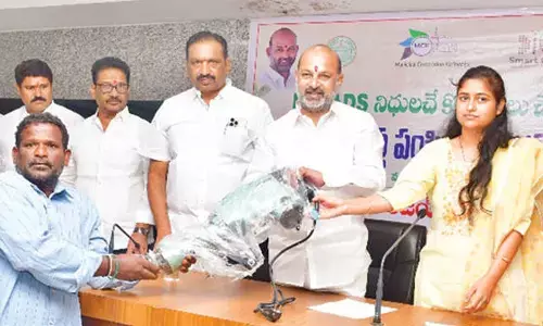 Bandi launches devpt works