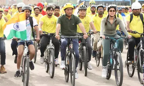 25th edition of Fit India Sundays on Cycle pays tribute to armed forces; celebrates World Bicycle Day