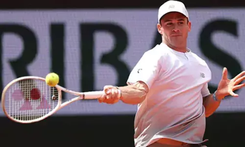 Tommy Paul reaches first Roland Garros QF with win over Popyrin