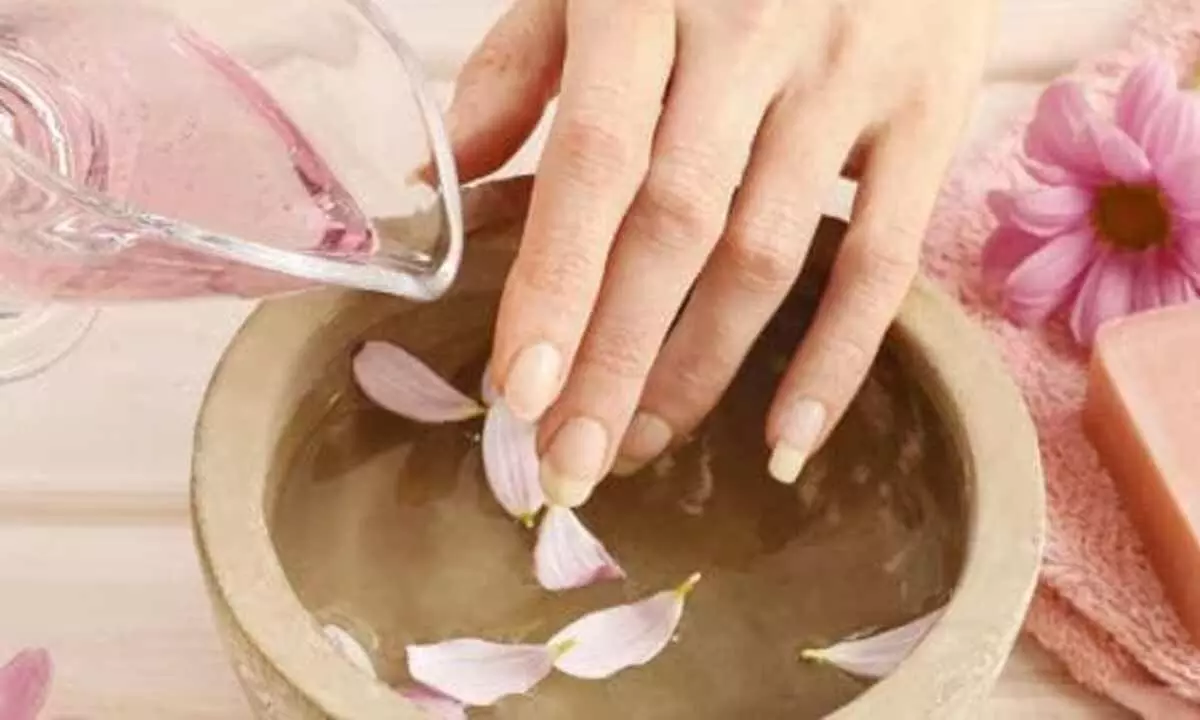 Natural and Effective Home Remedies to Grow Nails Faster Natural and Effective Home Remedies to Grow Nails Faster