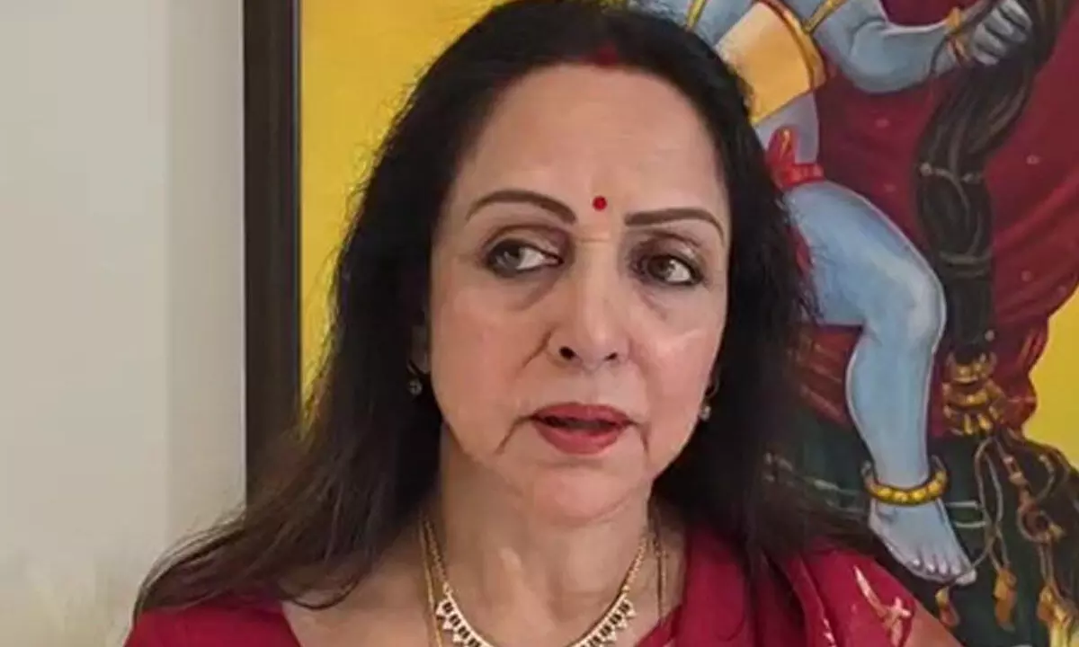 Vrindavan corridor necessary to handle huge crowd, will benefit all: Hema Malini Vrindavan corridor necessary to handle huge crowd, will benefit all: Hema Malini