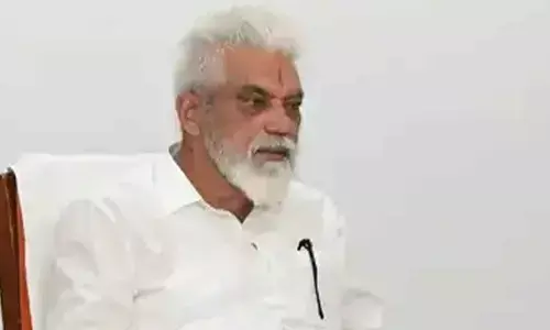 Maharashtra Launches Military Training Program For Primary School Students