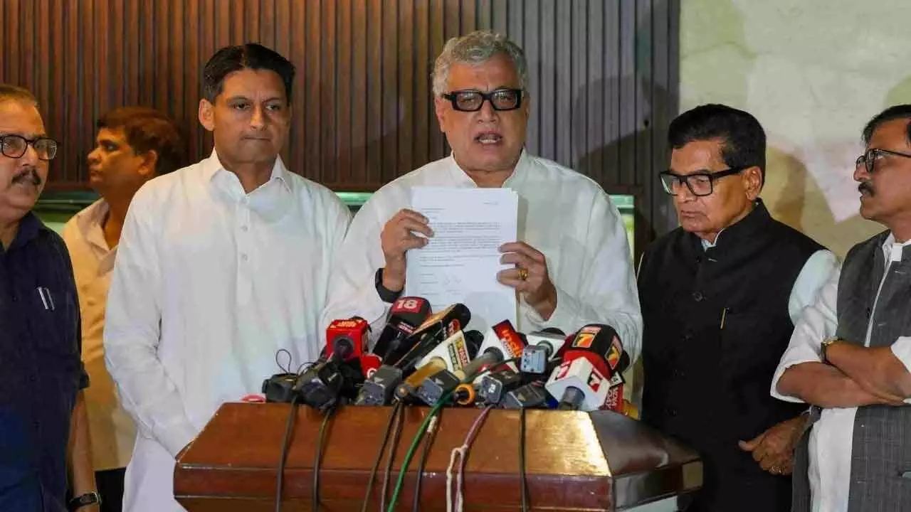 United Oppn demands spl Parl session on Op Sindoor United Oppn demands spl Parl session on Op Sindoor