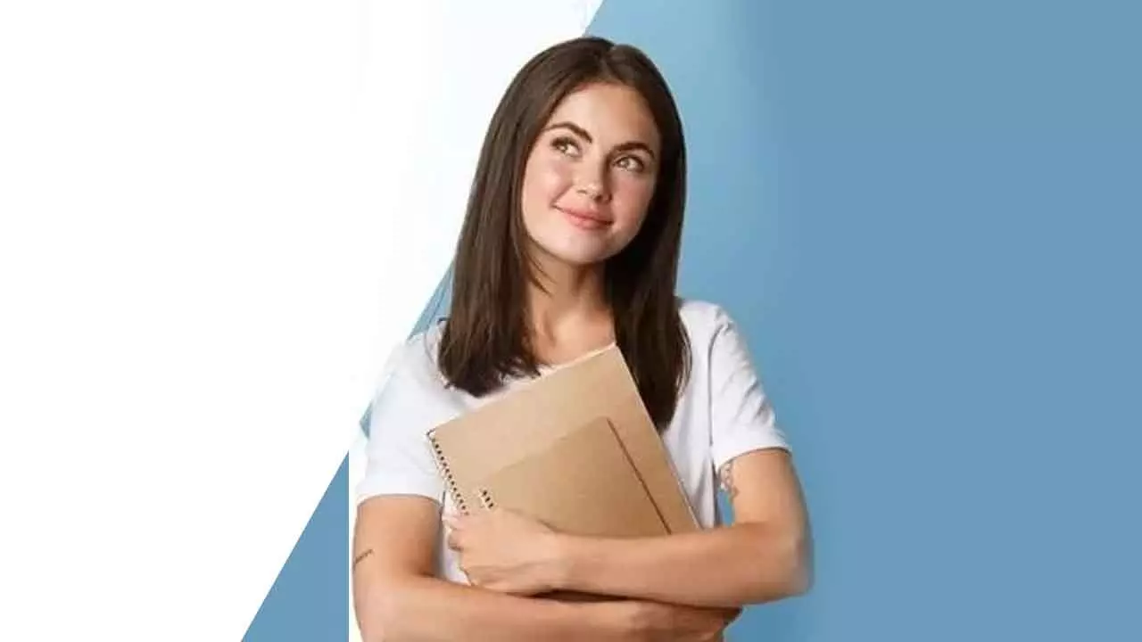 Post-Class XII pathways: A guide to career-oriented courses Post-Class XII pathways: A guide to career-oriented courses