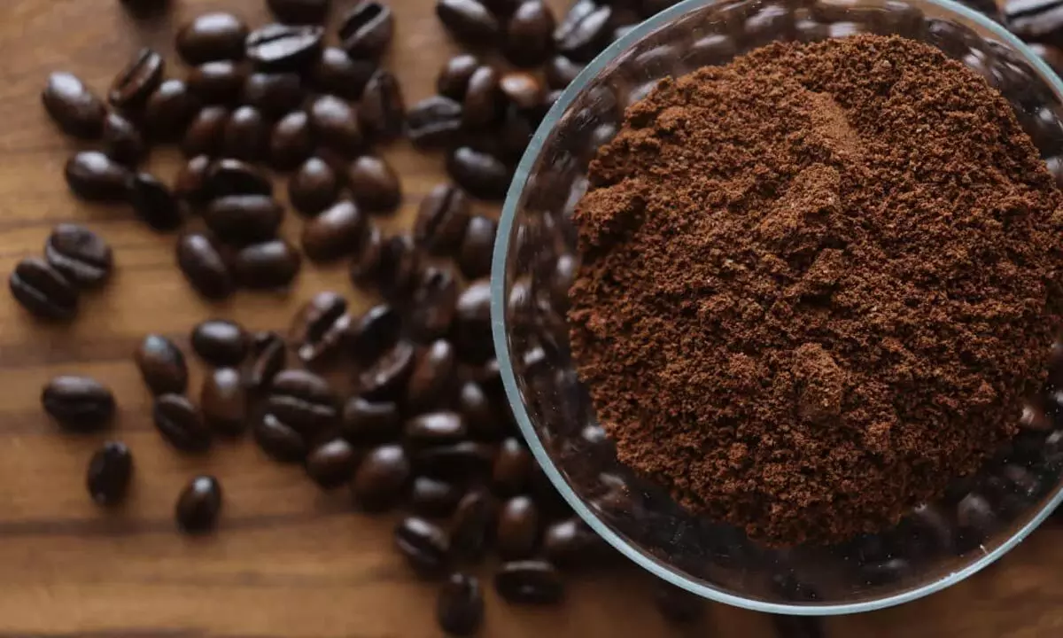 5 DIY Coffee Hair Masks for Healthy, Strong, and Shiny Hair