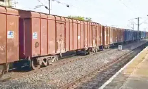 SCR clocks 12.832 MT of freight loading in May