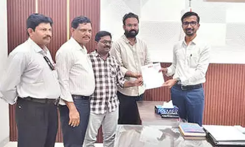 APWJF urges collector to implement free education for journalists’ children