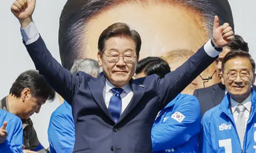 President Lee orders creation of emergency economy review task force