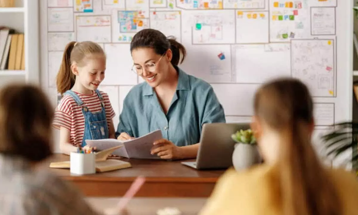 The connection between teacher happiness and student performance The connection between teacher happiness and student performance