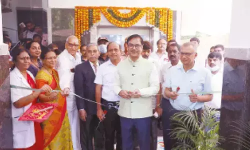 SCR GM inaugurates spl ward for staff at Central Hospital