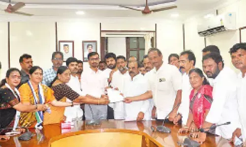 Rally held on ‘Backstab Day’