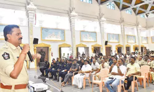 Meeting held to beef up security in Tirumala