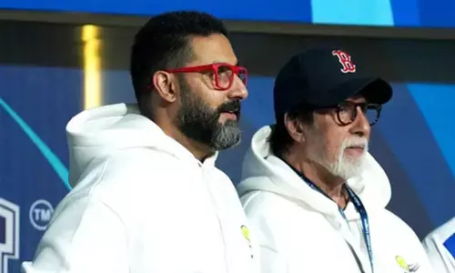 Amitabh Bachchan extends his support to son Abhishek Bachchan’s film ‘Housefull 5’