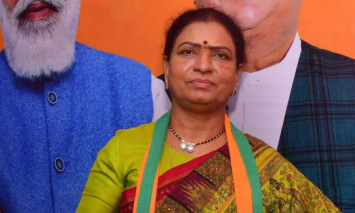 MP DK Aruna visits BJP office today MP DK Aruna visits BJP office today