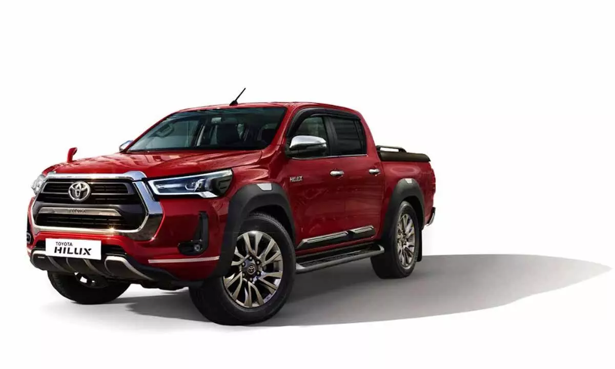 Toyota Kirloskar Motor hosted an exclusive off-road drive experience for the Hilux in Shamirpet Toyota Kirloskar Motor hosted an exclusive off-road drive experience for the Hilux in Shamirpet