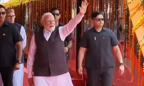 Very special moment, say J&K students after meeting PM Modi on inaugural Vande Bharat journey