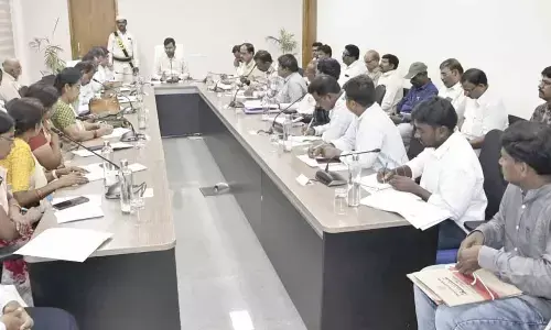 Collector Santosh Directs Officials to Intensify ‘Badi Bata’ Campaign to Boost School Enrollment and Prevent Dropout