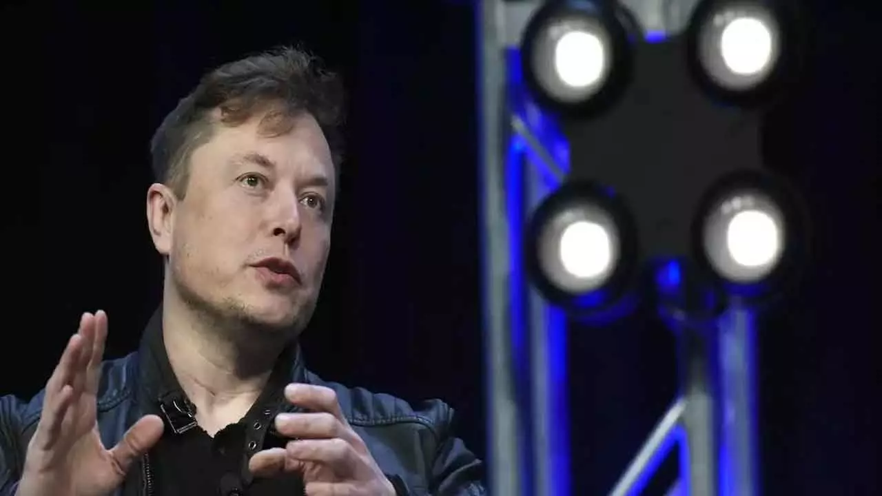 Musk pulls back on threat to withdraw Dragon spacecraft Musk pulls back on threat to withdraw Dragon spacecraft