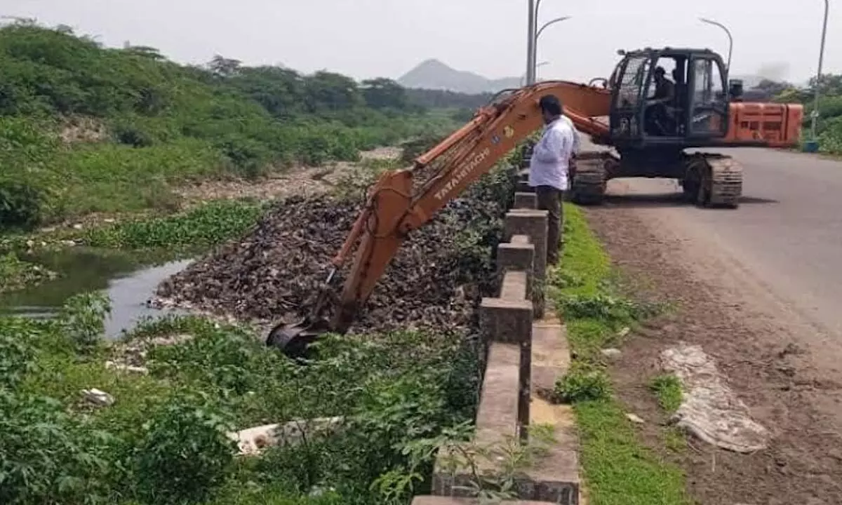 Adani Port extends support for monsoon preparedness in Port City