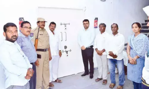 Collector inspects EVM strongroom