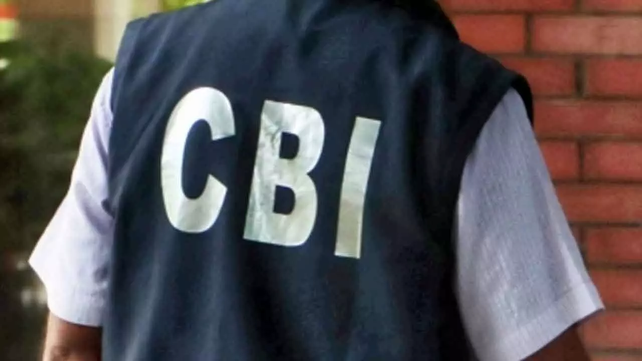 CBI busts Rs 183 crore fake bank guarantee scam, PNB official among two arrested CBI busts Rs 183 crore fake bank guarantee scam, PNB official among two arrested