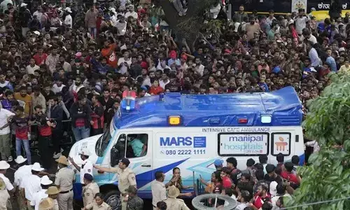 Police Had Flagged Security Risks Hours Before Fatal RCB Stadium Stampede