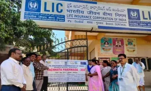 LIC records 13.8 pc jump in group premium during May