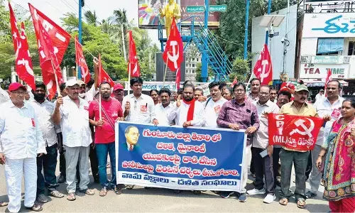 Left, Dalit groups protest over police torture