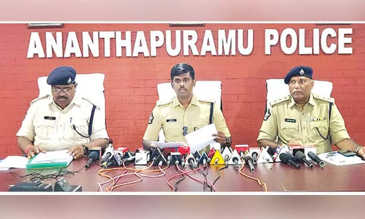 Student murder case solved in Anantapur Student murder case solved in Anantapur