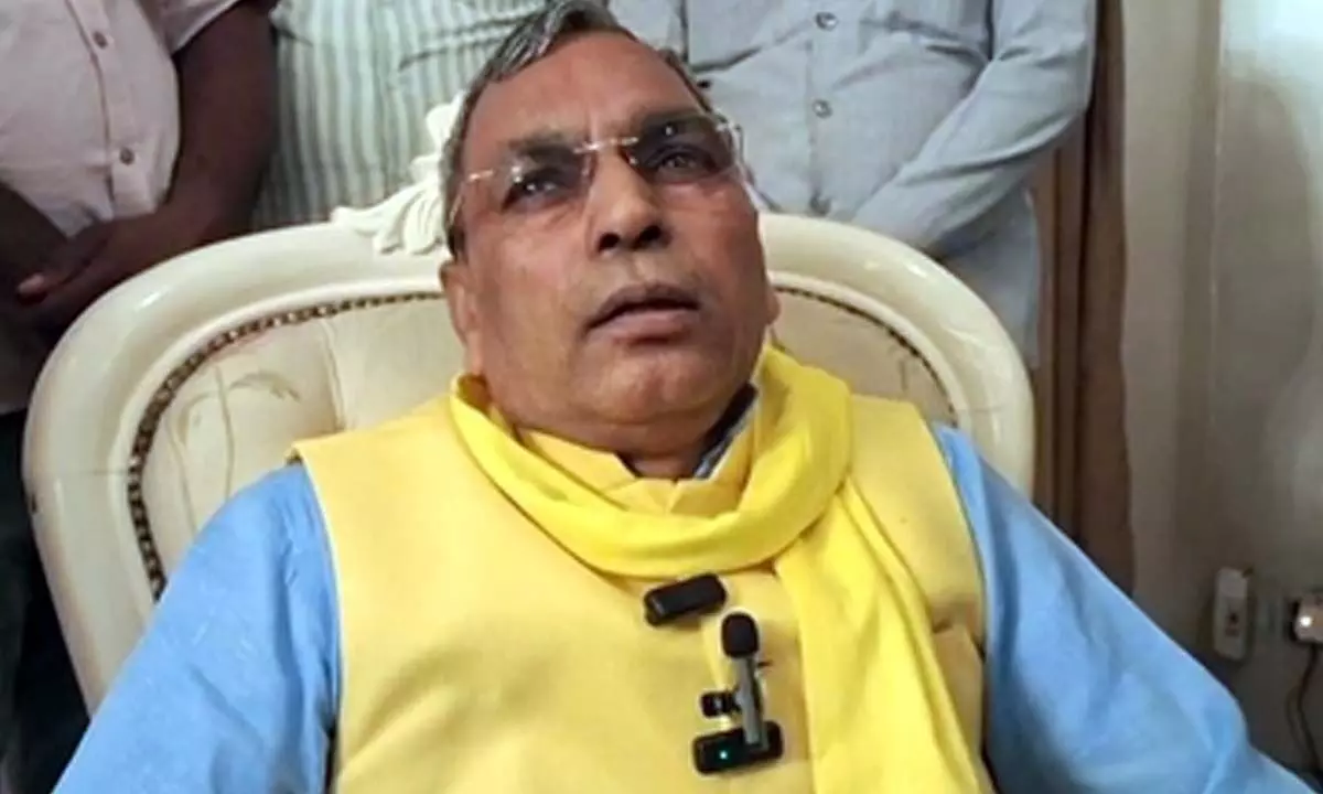 SSP chief slapped repeatedly by party worker at event, former blames UP Minister OP Rajbhar SSP chief slapped repeatedly by party worker at event, former blames UP Minister OP Rajbhar