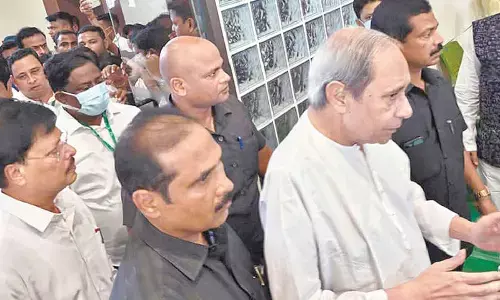 Naveen questions Majhi’s claims of achievements
