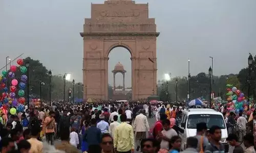 Indias population hits 1.46 bn, sees decline in fertility rate