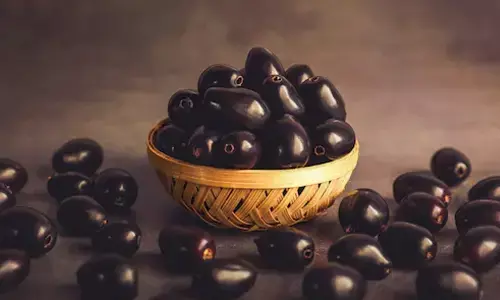 Jamun and Diabetes: A Natural Ally in Blood Sugar Management