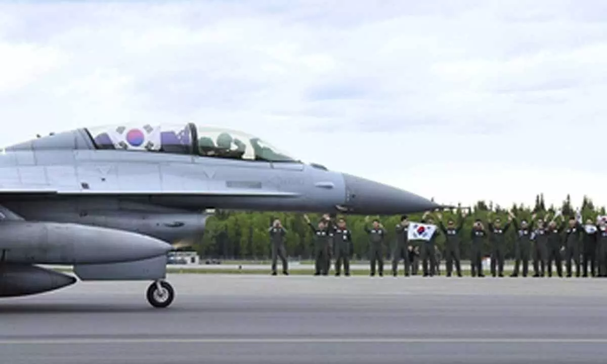 Ukraine Deploys F-16s in Major Airstrike; NATO Responds with Jet Scramble Ukraine Deploys F-16s in Major Airstrike; NATO Responds with Jet Scramble