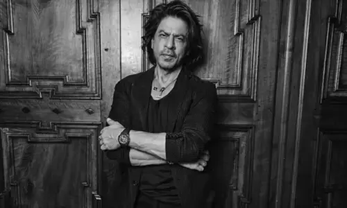 Shah Rukh Khan offers prayers for victims & families of Air India crash