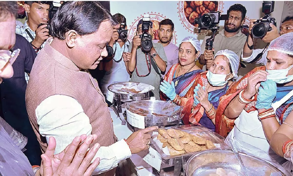 BJD chief used to read out written speeches, says Majhi