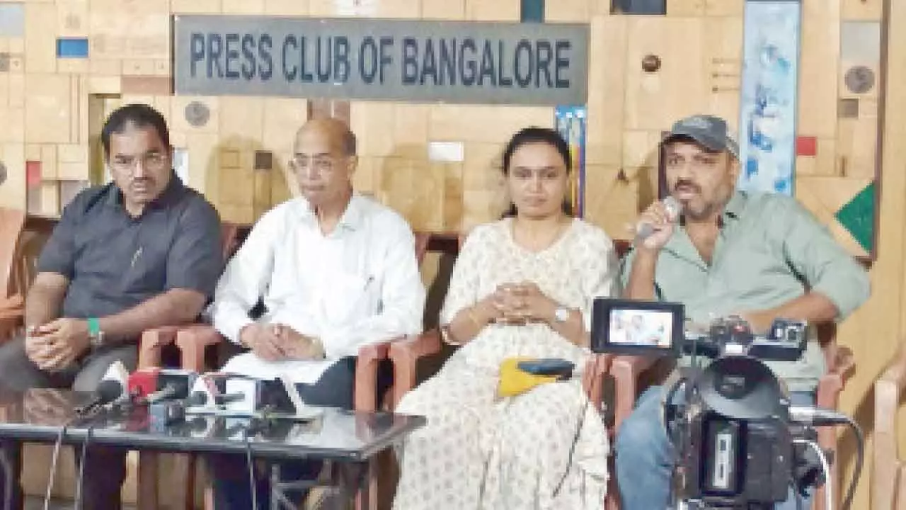 Over 25,000 sign petition against compulsory Hindi in curriculum Over 25,000 sign petition against compulsory Hindi in curriculum