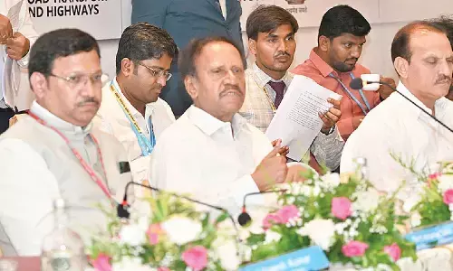 RS panel promises to secure release of pending funds from Centre