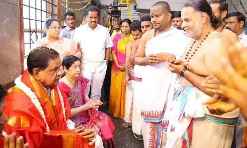 TTD chief visits SV temple in Bengaluru