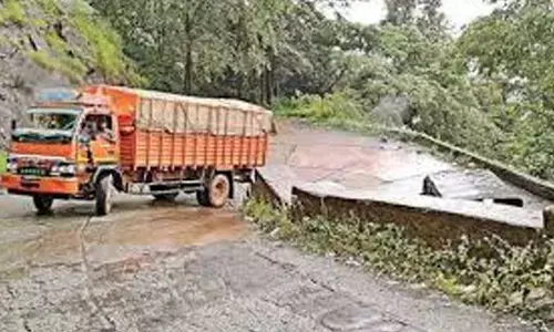 Heavy Vehicle Ban on Agumbe Ghat Begins