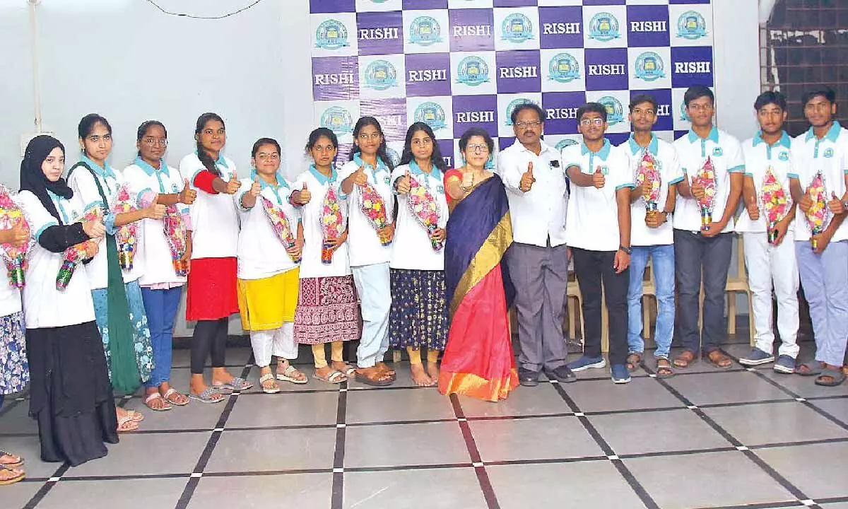 Rishi Jr college students shine in NEET results