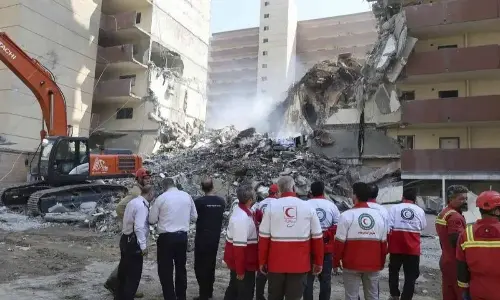 Iran Opens Land Routes For Indian Student Evacuation As Over 10,000 Remain Stranded