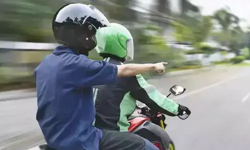 Karnataka Bike Taxi Drivers Appeal For Regulation Over Complete Service Ban