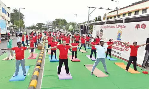 Yoga helps youth achieve goals: Collector