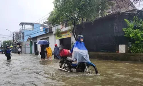Typhoon Wutip leaves seven dead in Vietnam