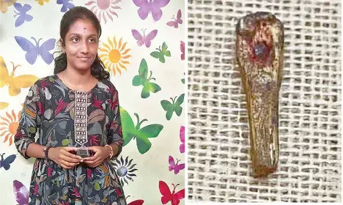 Maulya Padmavati creates smallest spoon