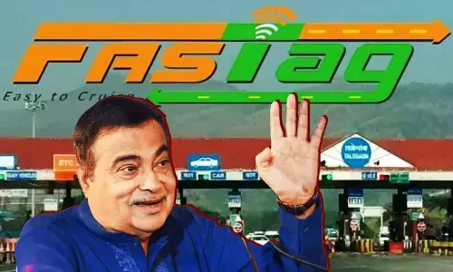 Nitin Gadkari Unveils ₹3,000 Annual FASTag Pass for Private Vehicles, Effective from August 15, 2025