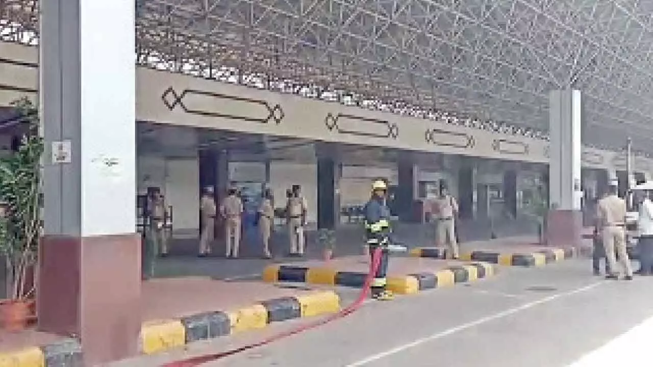 Begumpet airport on high alert after bomb threat Begumpet airport on high alert after bomb threat
