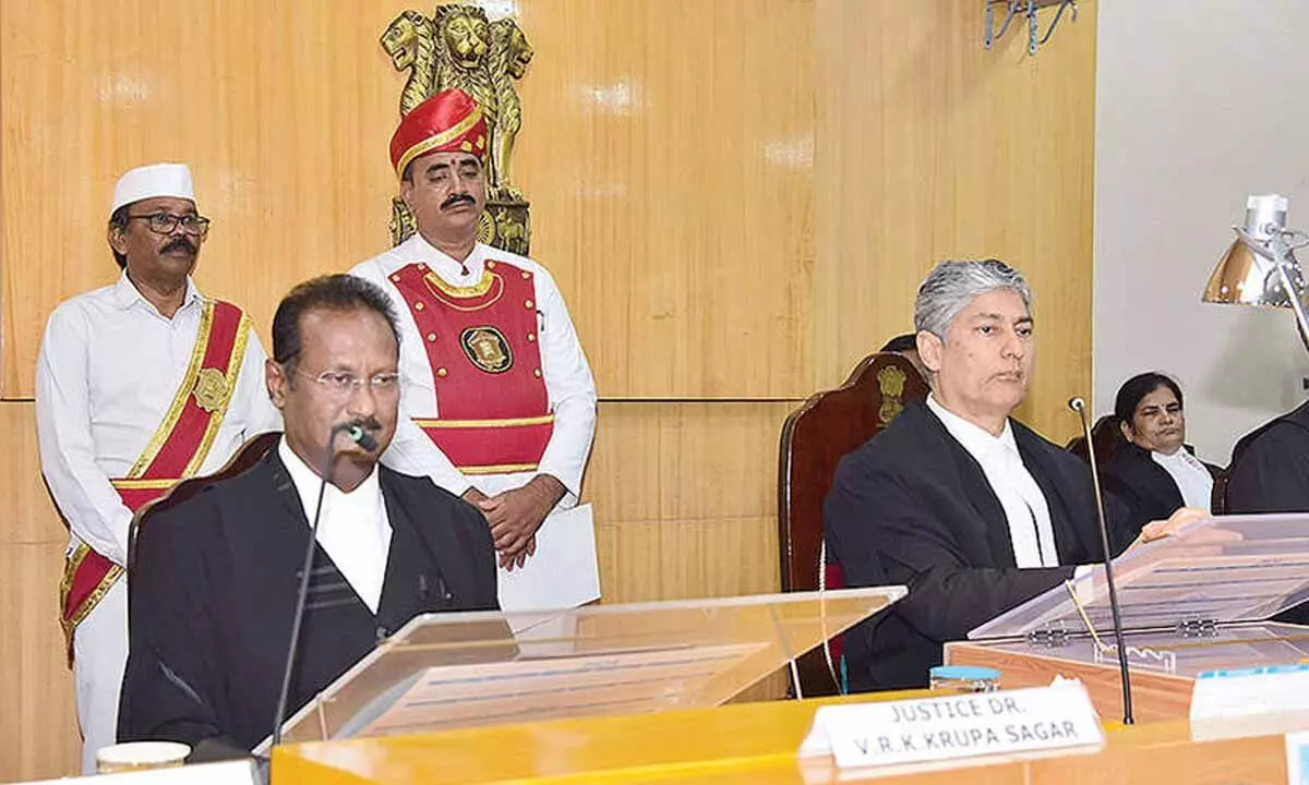 Justice Krupasagar lauded for patience, composure Justice Krupasagar lauded for patience, composure