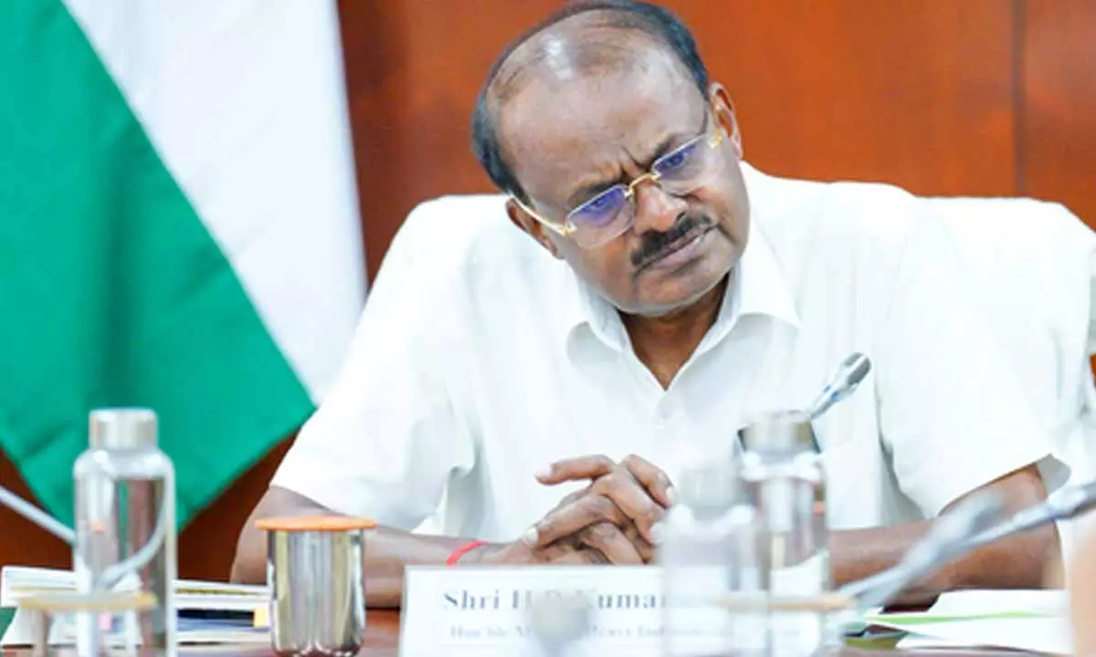 Karnataka HC issues interim stay on SIT probing land-grabbing charges against Union Minister Kumaraswamy